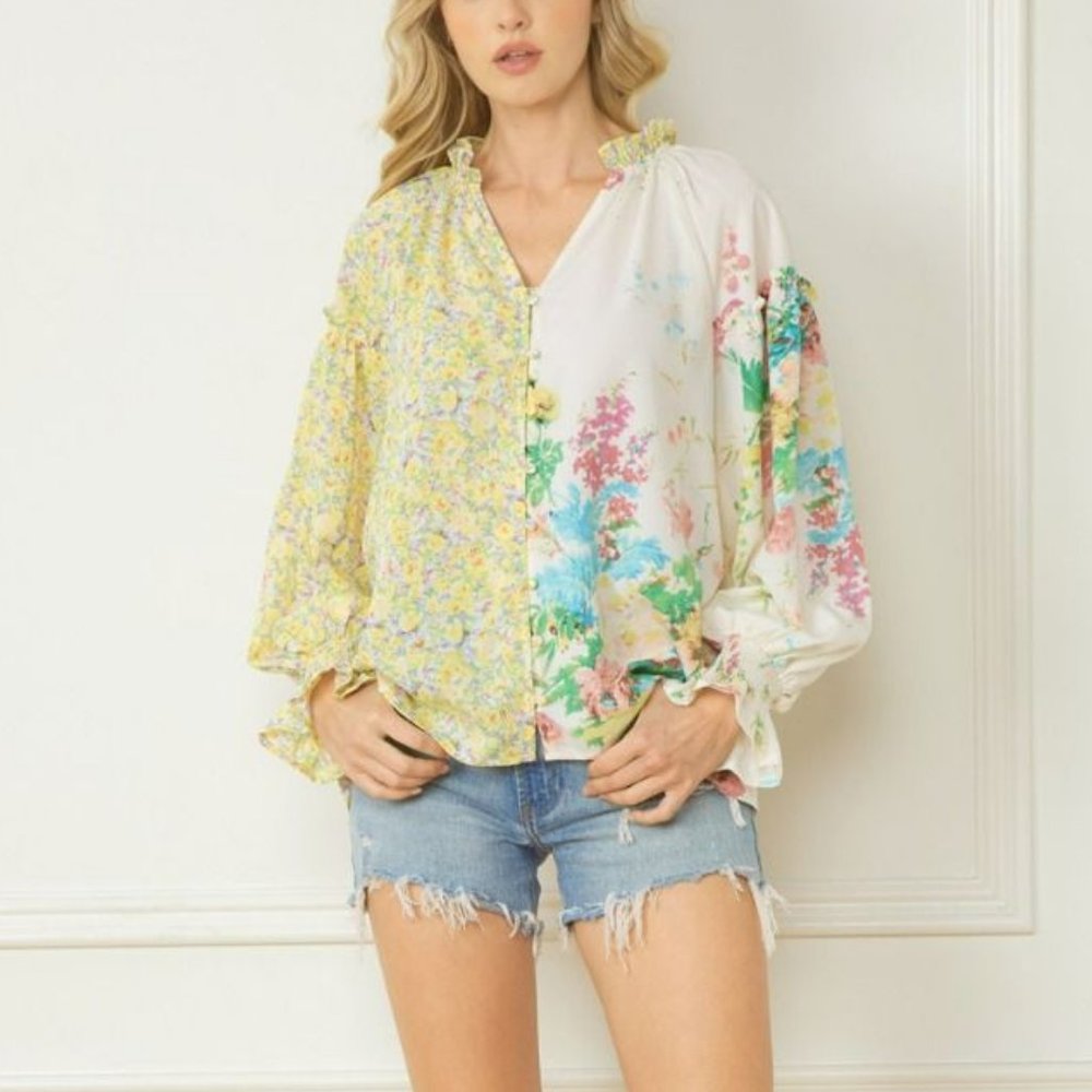 NWT Entro Lemon And Green Floral Contrast Print V-Neck Blouse